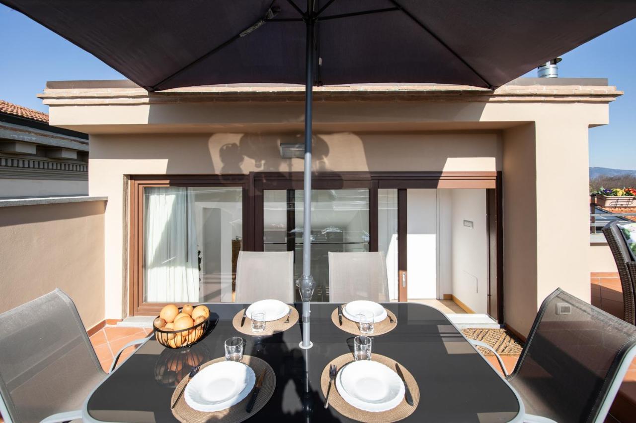 Rooftop Delight With Terrace Lucca Kültér fotó